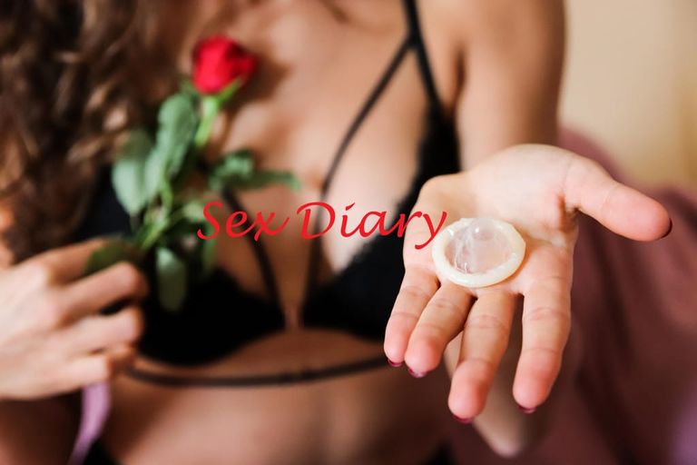섹 스 다이어리 : 단둘이 1화 : 반찬, 그리고 헬멧