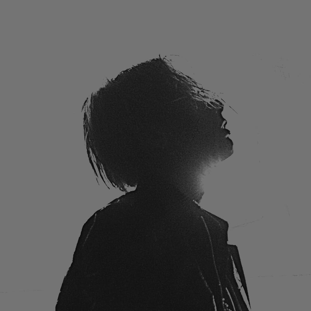 나른하게
부드럽게